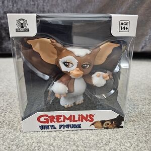 Warner Brothers Gremlins Gizmo‎ Vinyl Figure. New In Box.